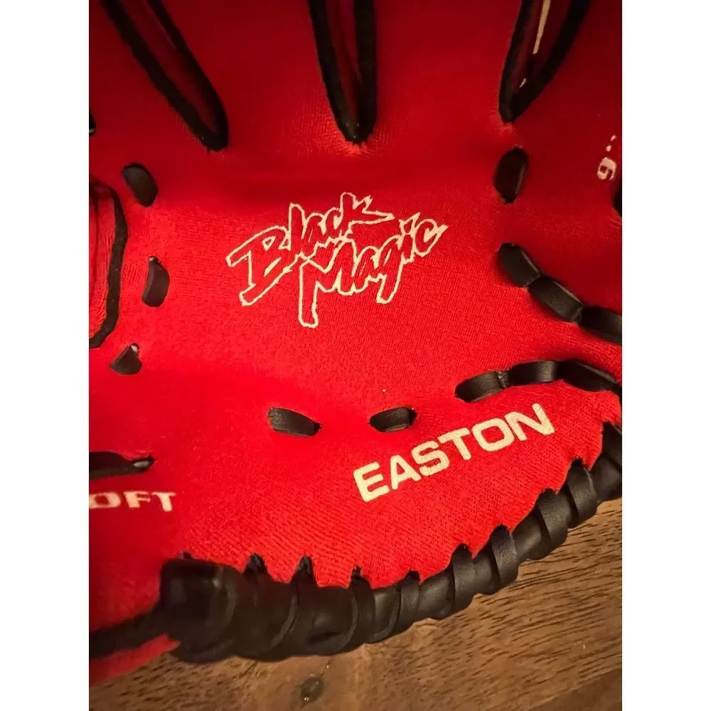 Easton 9